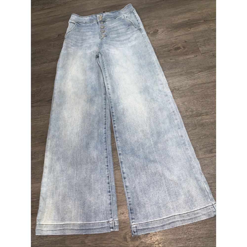 Size 11. RISEN JEANS Women's Wide-Leg Blue Denim Jeans